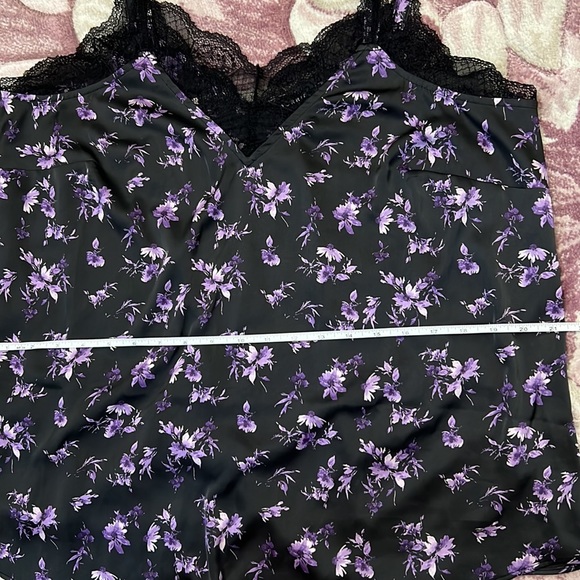 Torrid Floral Satin Lace Trim Cami Size 00 - Picture 8 of 11